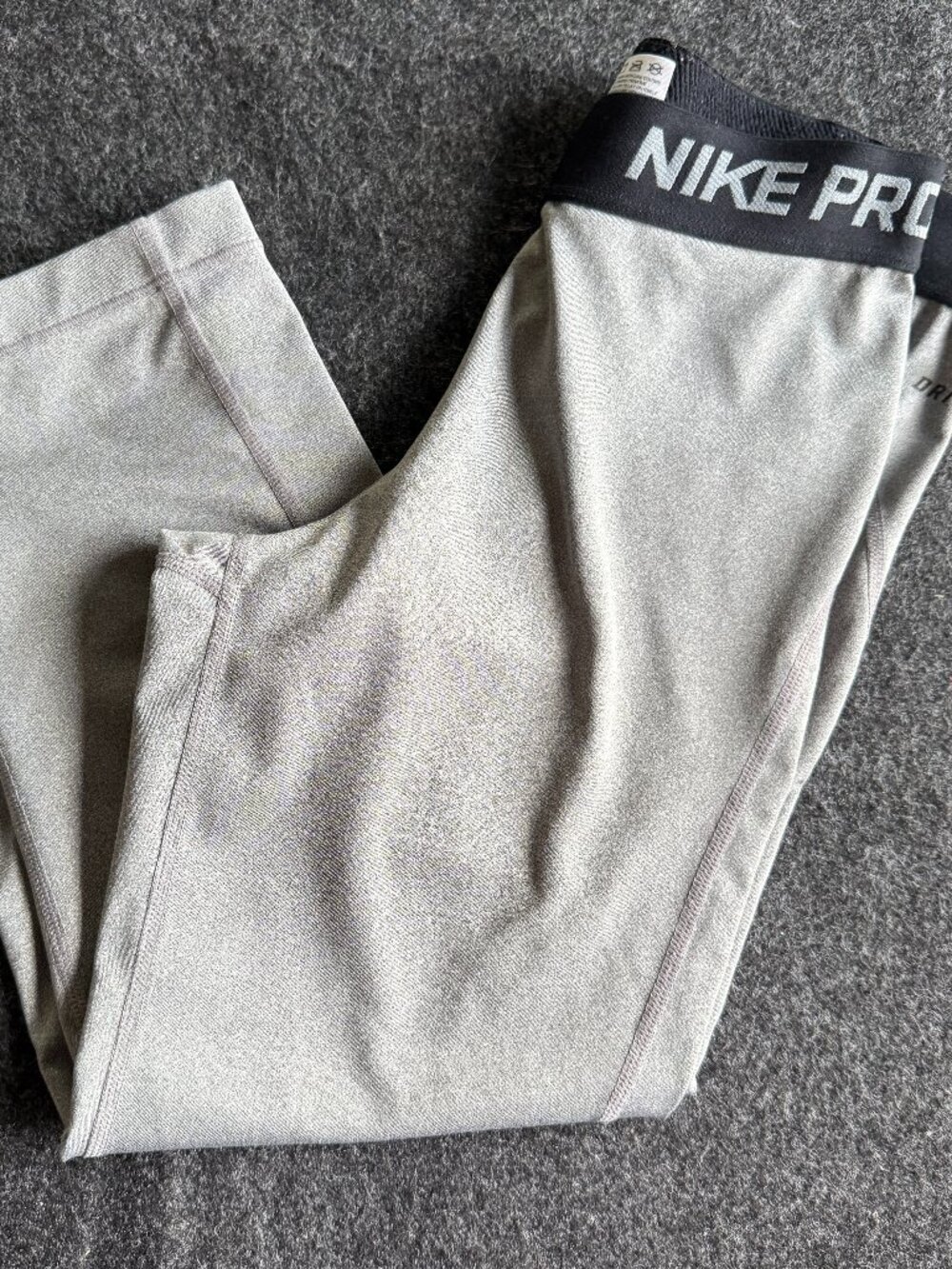 Nike Pro Dri-FIT Gray Capri Leggings Womens Small